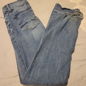 Good condition size 28 inseam 33 1/2